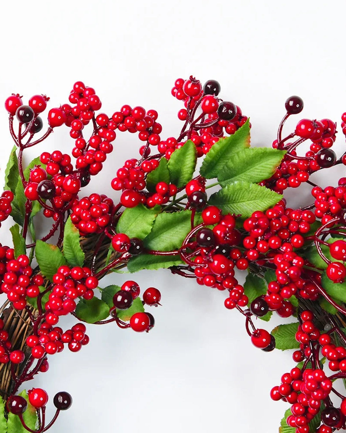 A close look at the berry and leaf wreath